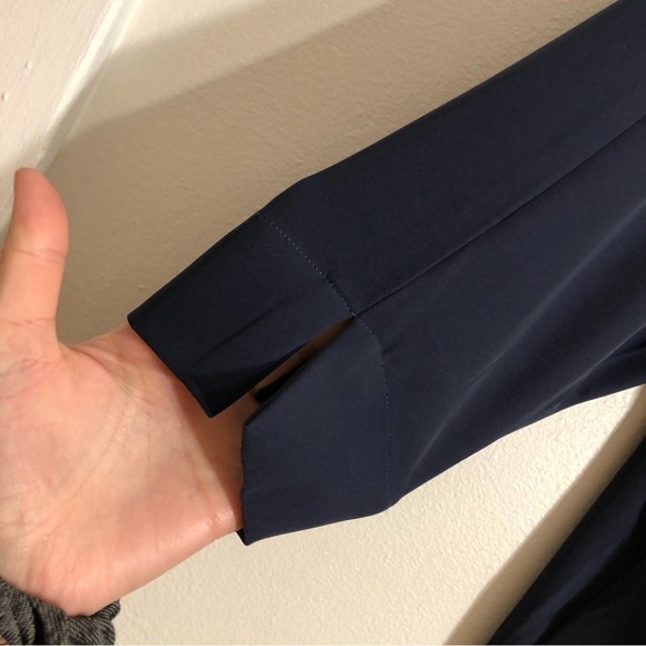 Universal Standard Premier Dress - Picture 7 of 9